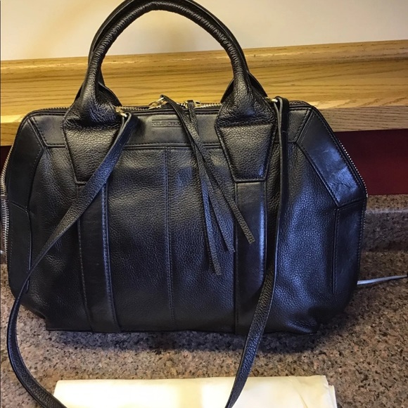 Kelsi Dagger Handbags - Kelsi Dagger Black Pebbled Leather crossbody satchel